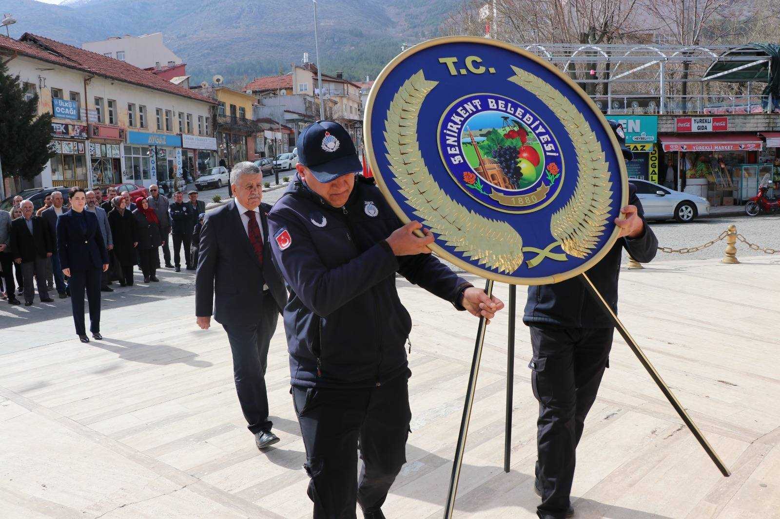 18 Mart Şehitleri Anma Günü ve Çanakkale Deniz Zaferi’nin 111. Yılında Çelenk Sunma Töreni Gerçekleştirildi