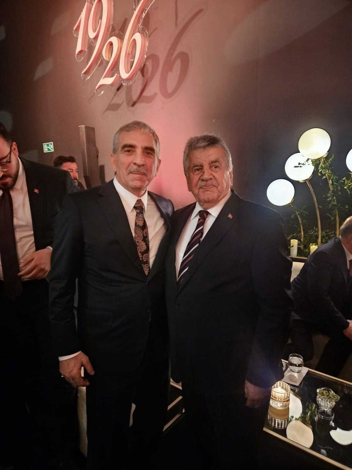 Belediye Başkanımız Koç Holding Resepsiyonunda Görüşme Gerçekleştirdi